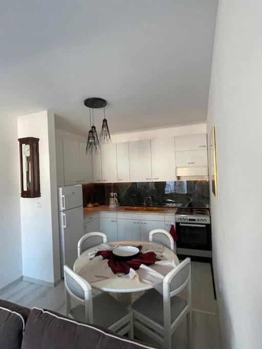 Penthouse With Castle View Appartement Prizren Buitenkant foto